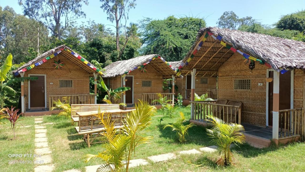 Island Vibes Hampi Guesthouse Екстер'єр фото