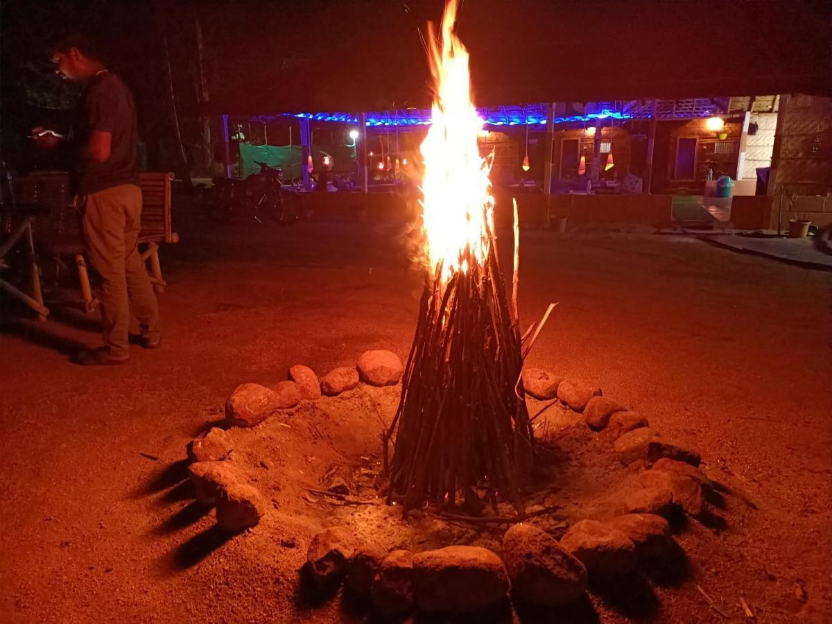 Island Vibes Hampi Guesthouse Екстер'єр фото